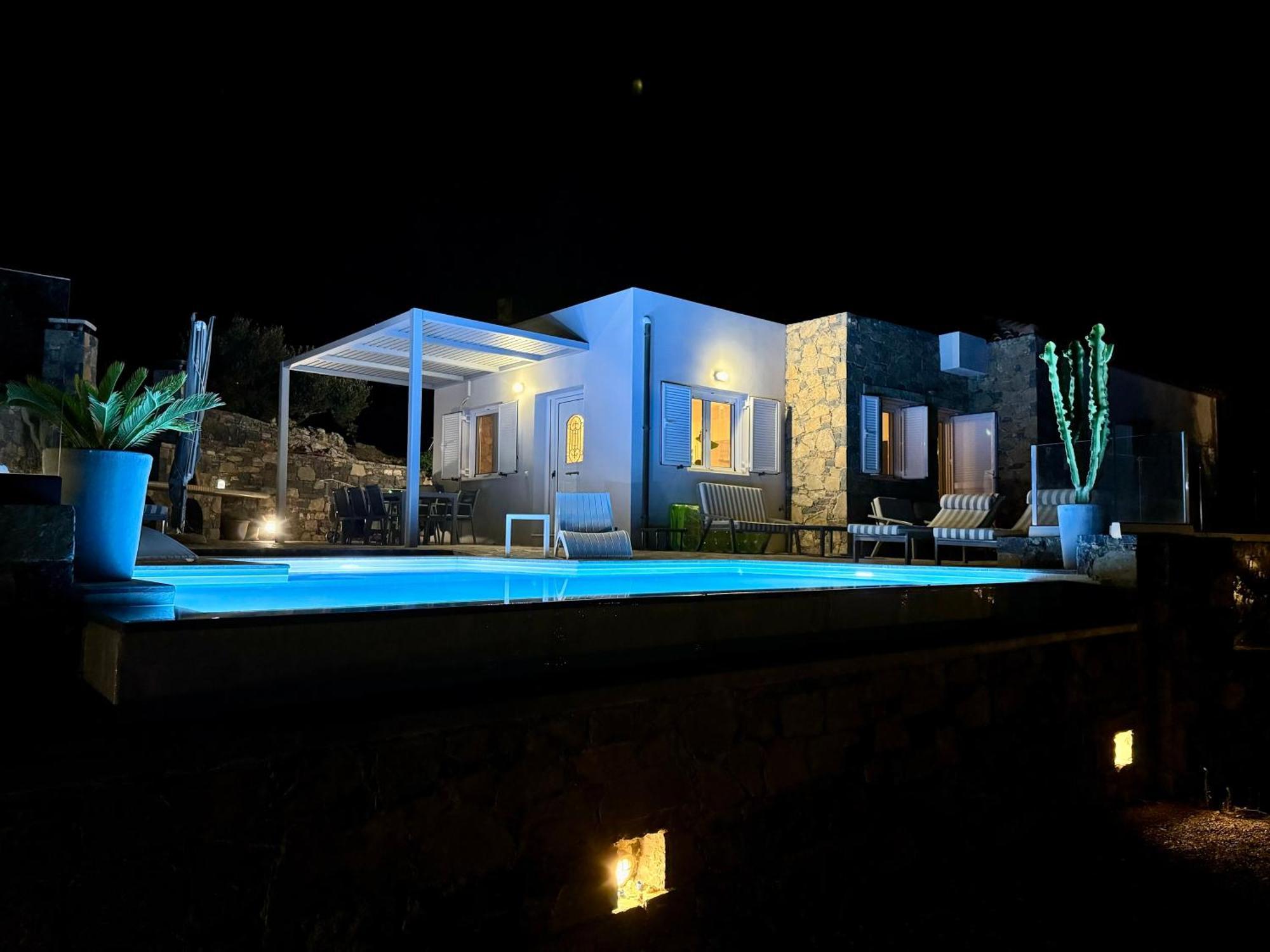 Crete Garden Guesthouse Agios Nikolaos  Luaran gambar